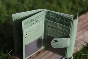 Handpainted leather green wallet, card holder - Image 3